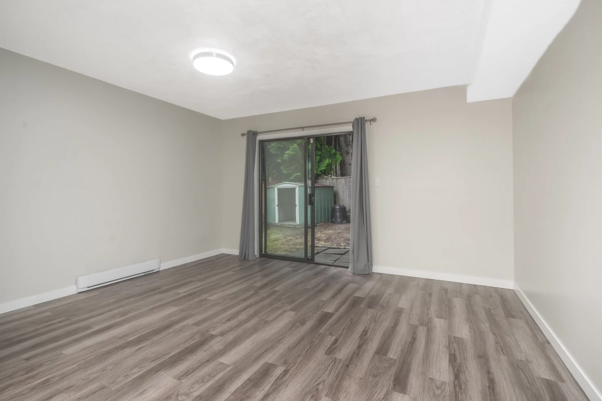 Basement Recreation Room Photo of 6601 134 Street, Surrey, BC