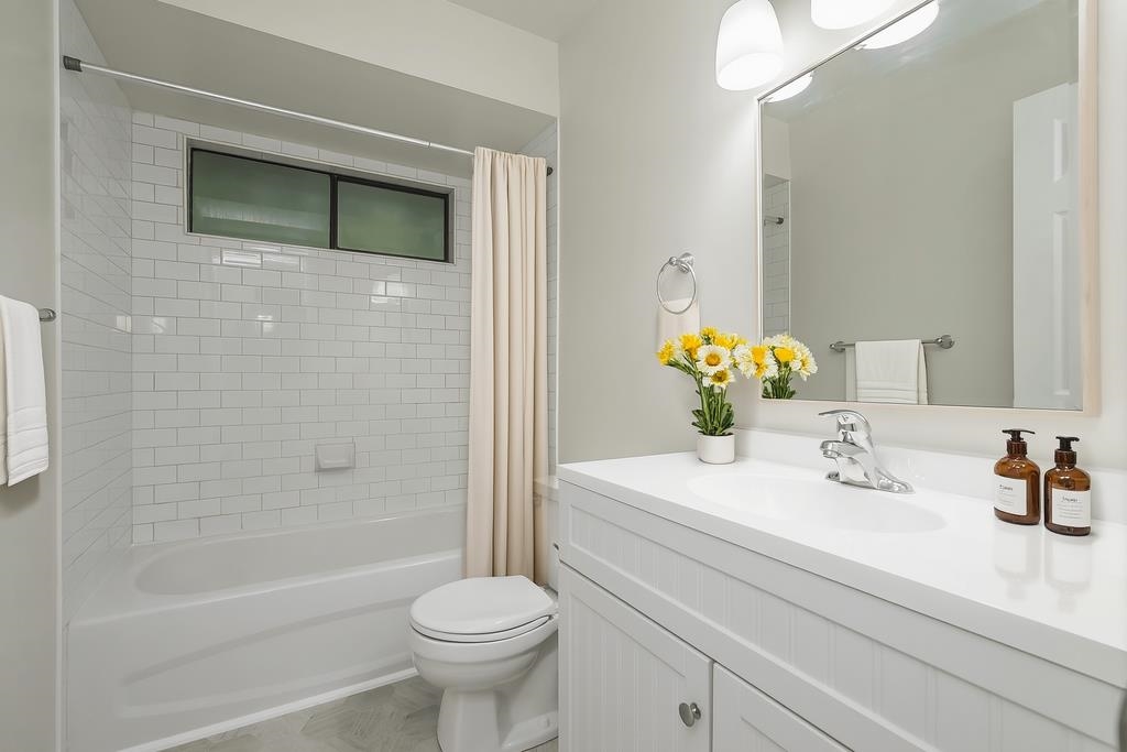 Bedroom 4 Photo of 6601 134 Street, Surrey, BC