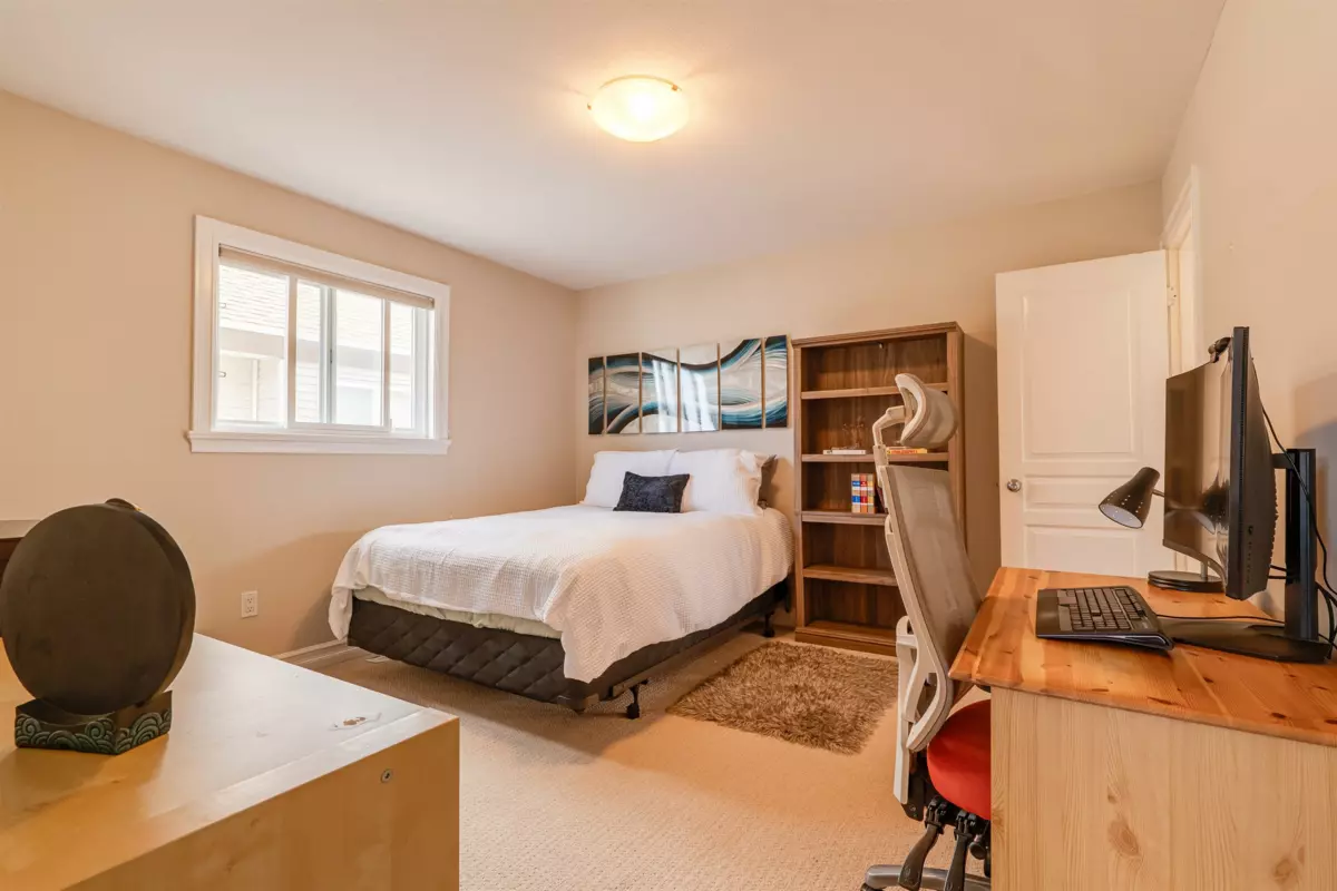 Outdoor Deck Photo of 16453 61 Avenue, Surrey, BC