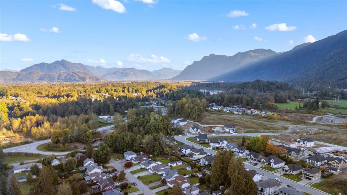 Exterior Front Photo of 2 52845 Lilac Lane, Rosedale, BC