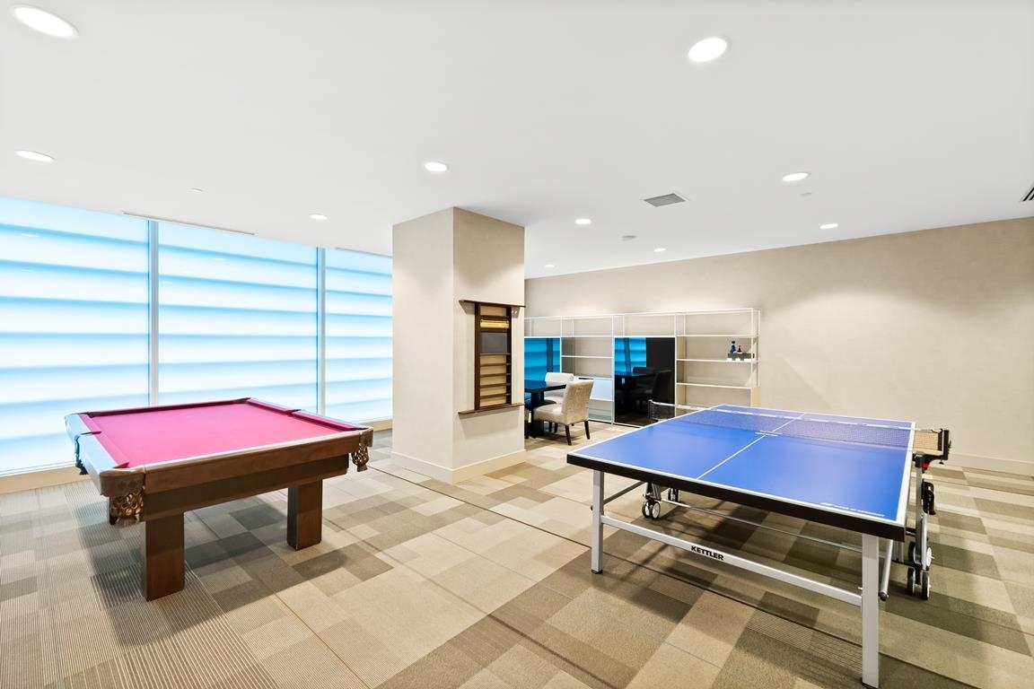 Front Yard Photo of 2101 1139 W Cordova Street, Vancouver, BC