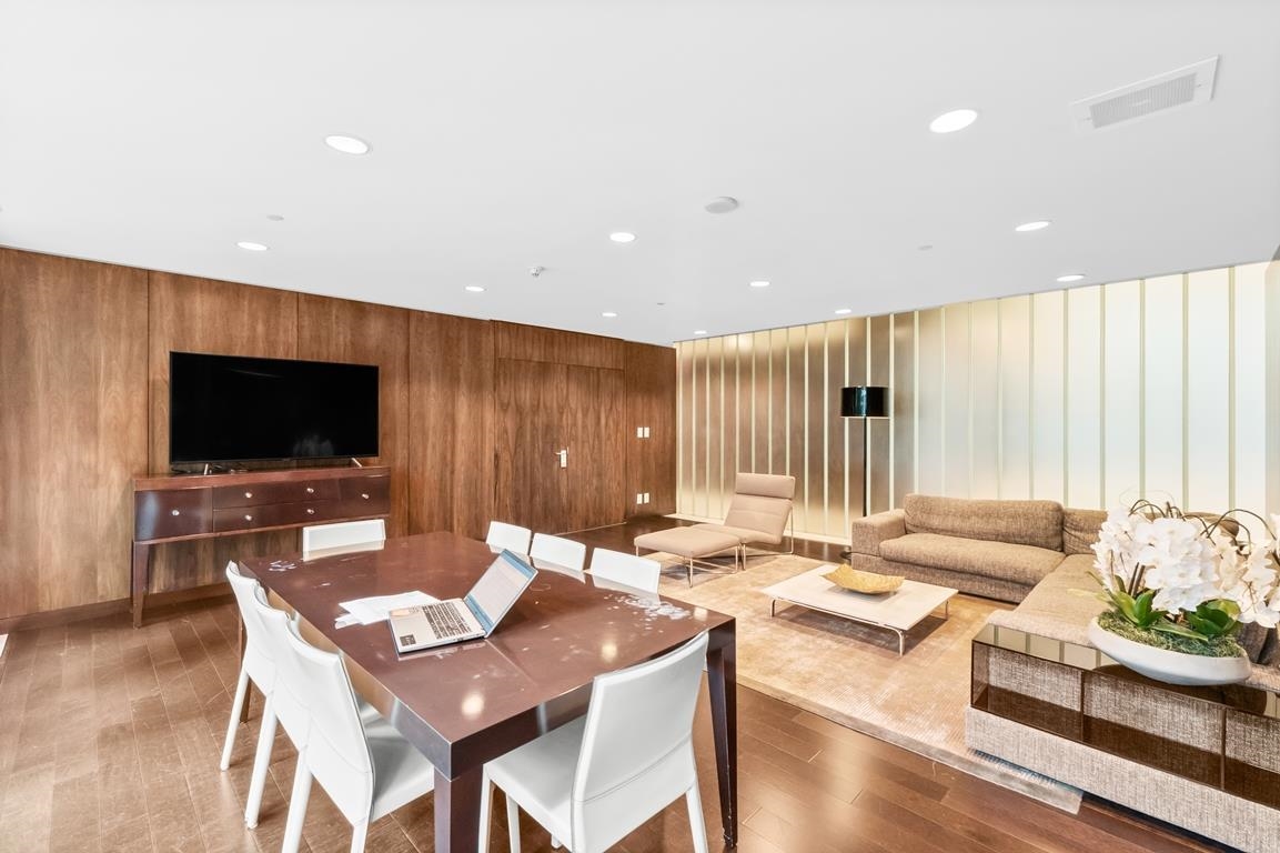 Outdoor Patio Photo of 2101 1139 W Cordova Street, Vancouver, BC