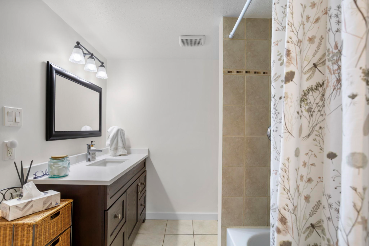 Laundry Room Photo of 6 340 Ginger Drive, New Westminster, BC