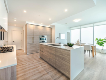 3004 680 Quayside Drive, New Westminster, BC, New Westminster — Apartment/Condo for sale