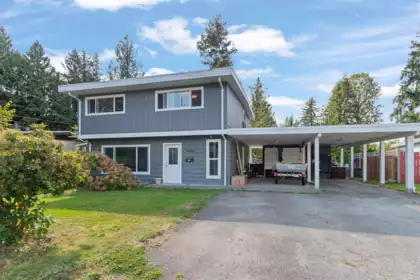 11867 Hawthorne Street, Maple Ridge, BC, Maple Ridge — Single Family Residence for sale