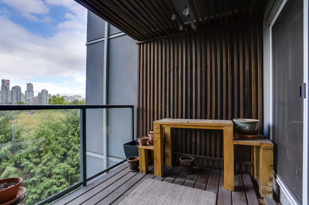 Powder Room Photo of 305 1365 W 4th Avenue, Vancouver, BC