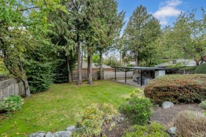 Garden / Landscaping Photo of 7187 Marguerite Street, Vancouver, BC