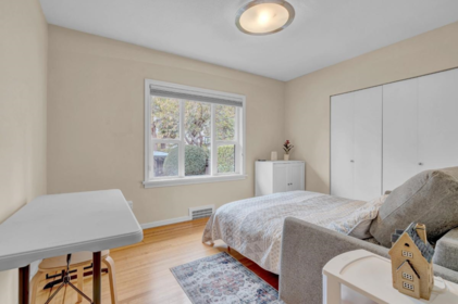 Guest Bathroom Photo of 7187 Marguerite Street, Vancouver, BC