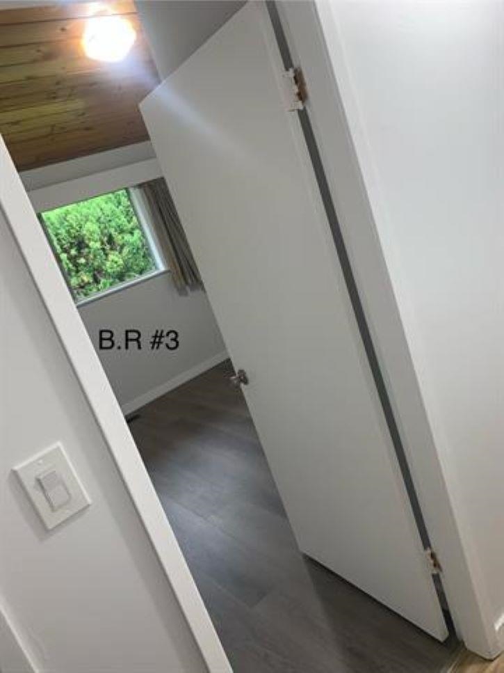 Hallway Photo of 12079 Glenhurst Street, Maple Ridge, BC