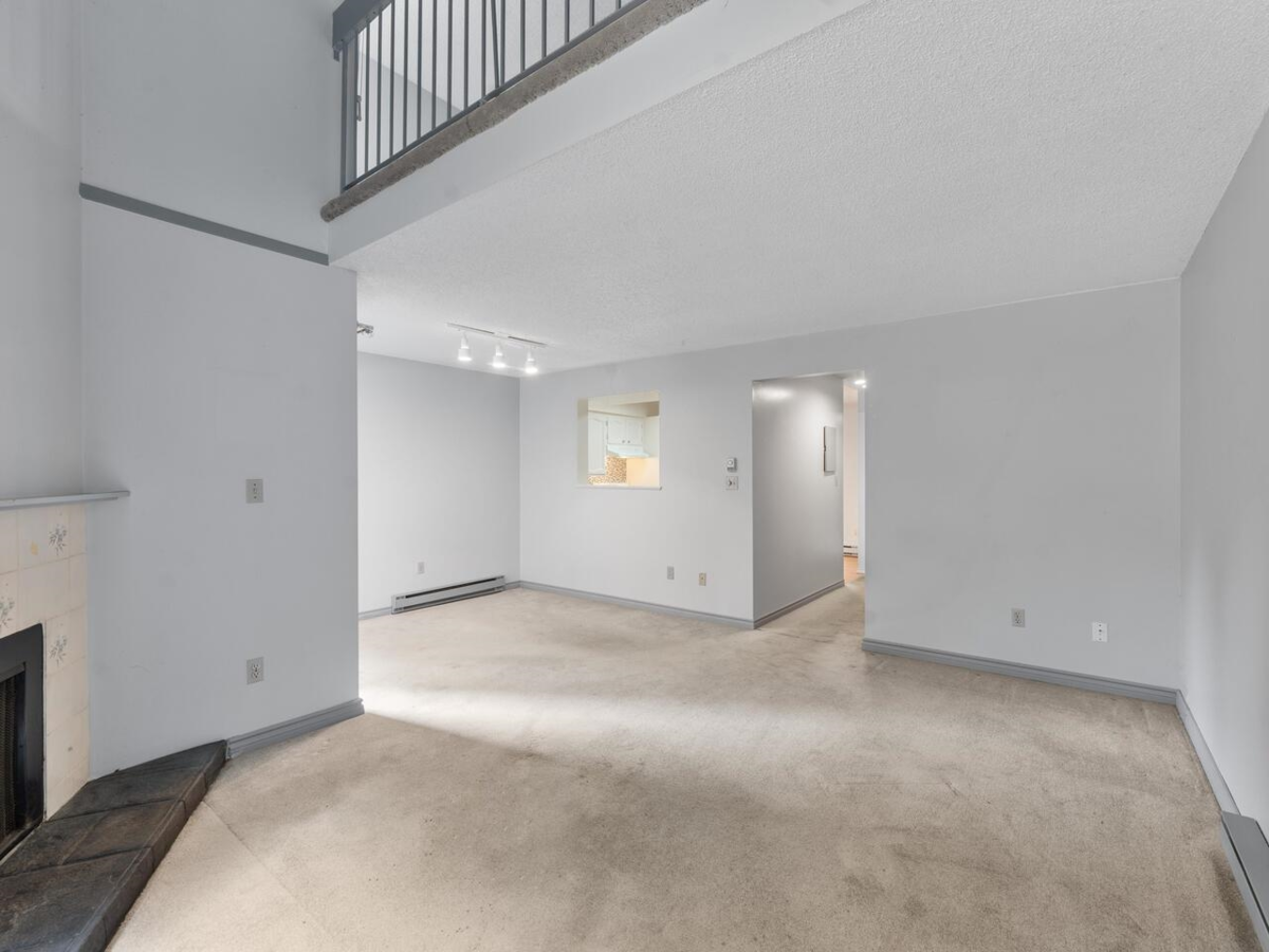 Dining Area Photo of 19 3851 Blundell Road, Richmond, BC