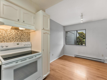 19 3851 Blundell Road, Richmond, BC, Richmond — Townhouse for sale