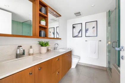 Powder Room Photo of 3105 1028 Barclay Street, Vancouver, BC