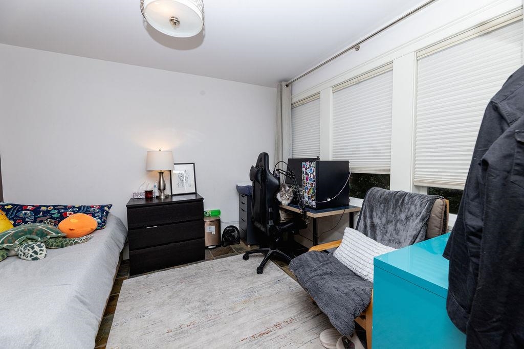 Garage Interior Photo of 14 728 Gibsons Way, Gibsons, BC