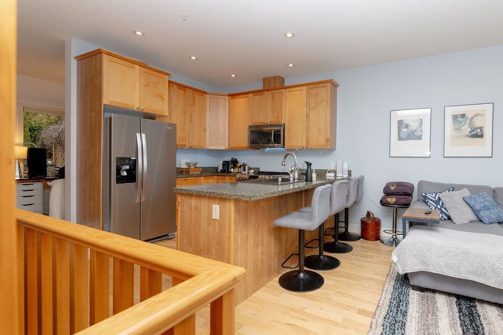 Primary Bathroom Photo of 14 728 Gibsons Way, Gibsons, BC