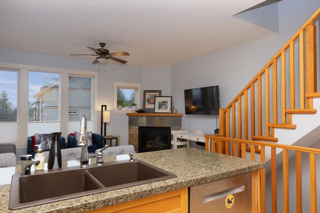 Primary Bedroom Photo of 14 728 Gibsons Way, Gibsons, BC