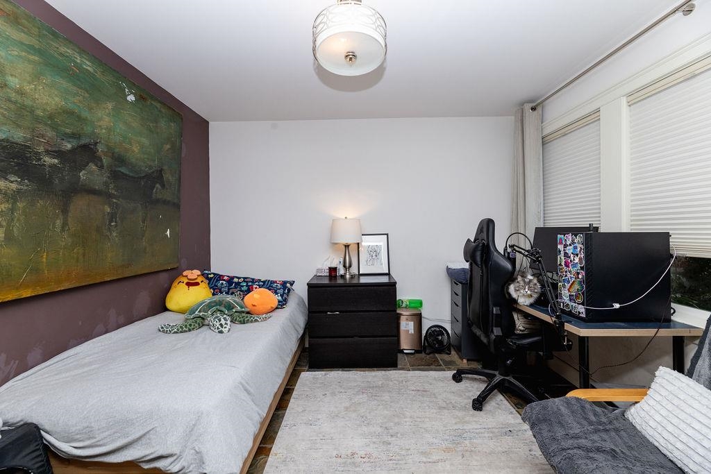 Staircase Photo of 14 728 Gibsons Way, Gibsons, BC