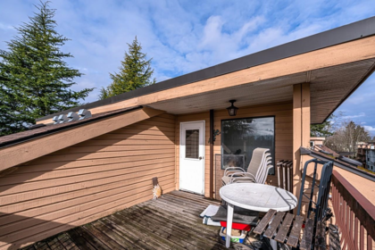 Guest Bathroom Photo of 204 13291 70b Avenue, Surrey, BC