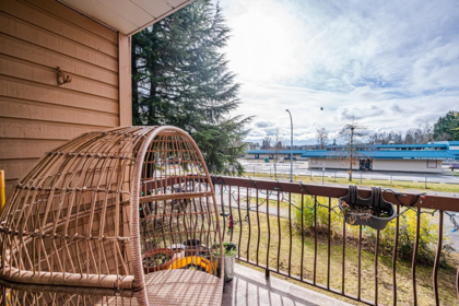 Office / Den Photo of 204 13291 70b Avenue, Surrey, BC