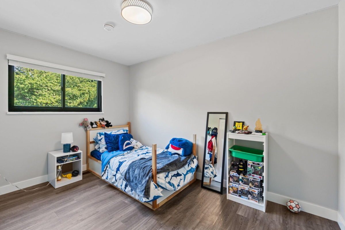 Powder Room Photo of 15032 Spenser Drive, Surrey, BC