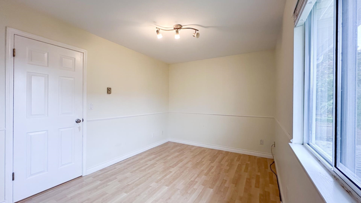 Front Yard Photo of 6159 45 Avenue, Delta, BC