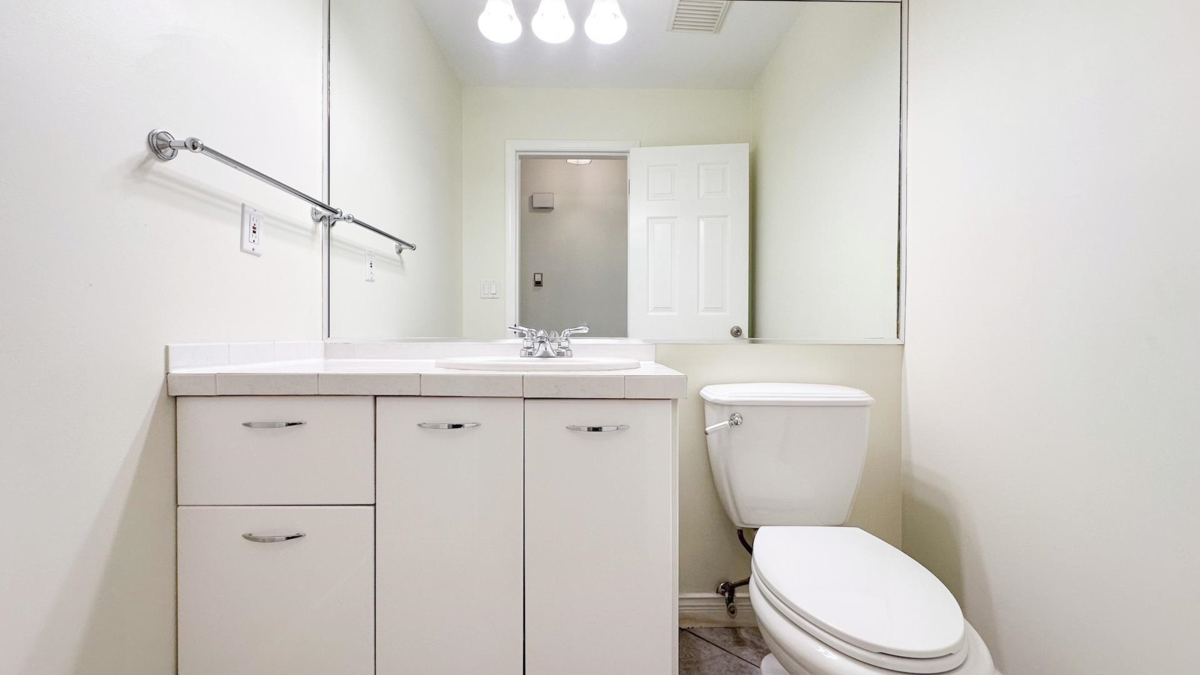 Mudroom Photo of 6159 45 Avenue, Delta, BC