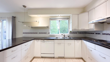 Office / Den Photo of 6159 45 Avenue, Delta, BC