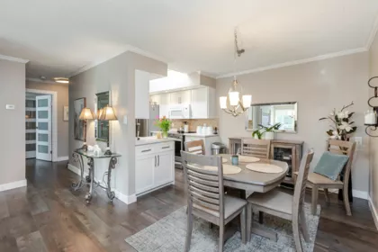 305 1351 Martin Street, White Rock, BC, White Rock — Apartment/Condo for sale