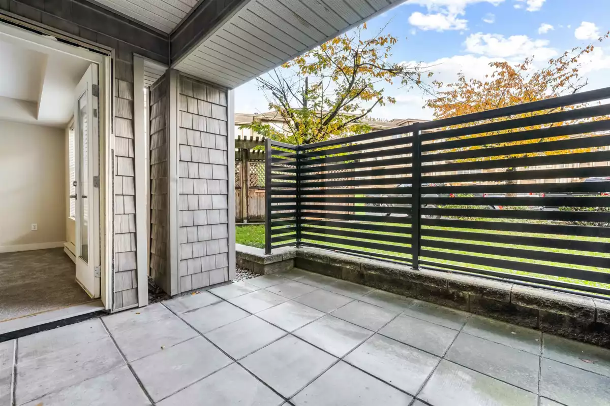 Outdoor Deck Photo of 113 45555 Yale Road, Chilliwack, BC