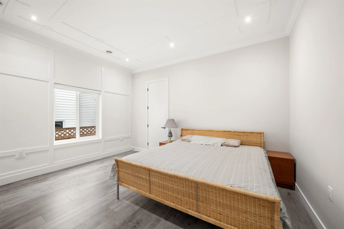 Front Yard Photo of 16117 108 Avenue, Surrey, BC