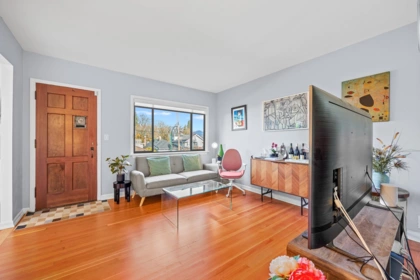 3576 W 17th Avenue, Vancouver, BC, Vancouver — Single Family Residence for sale