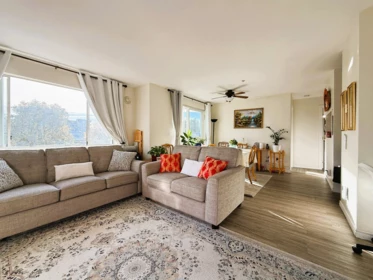 Family Room Photo of 437 32830 George Ferguson Way, Abbotsford, BC