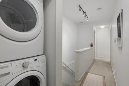 Powder Room Photo of 32 8130 136a Street, Surrey, BC