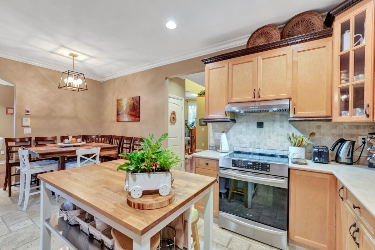 Bedroom 4 Photo of 12263 Mcmyn Avenue, Pitt Meadows, BC