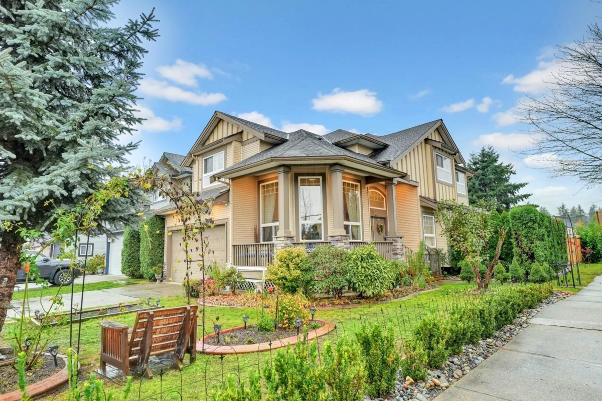 Exterior Front Photo of 12263 Mcmyn Avenue, Pitt Meadows, BC