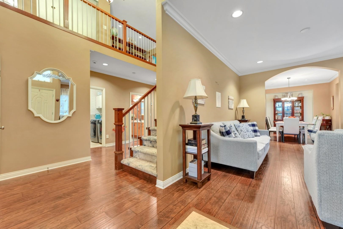 Kitchen Photo of 12263 Mcmyn Avenue, Pitt Meadows, BC