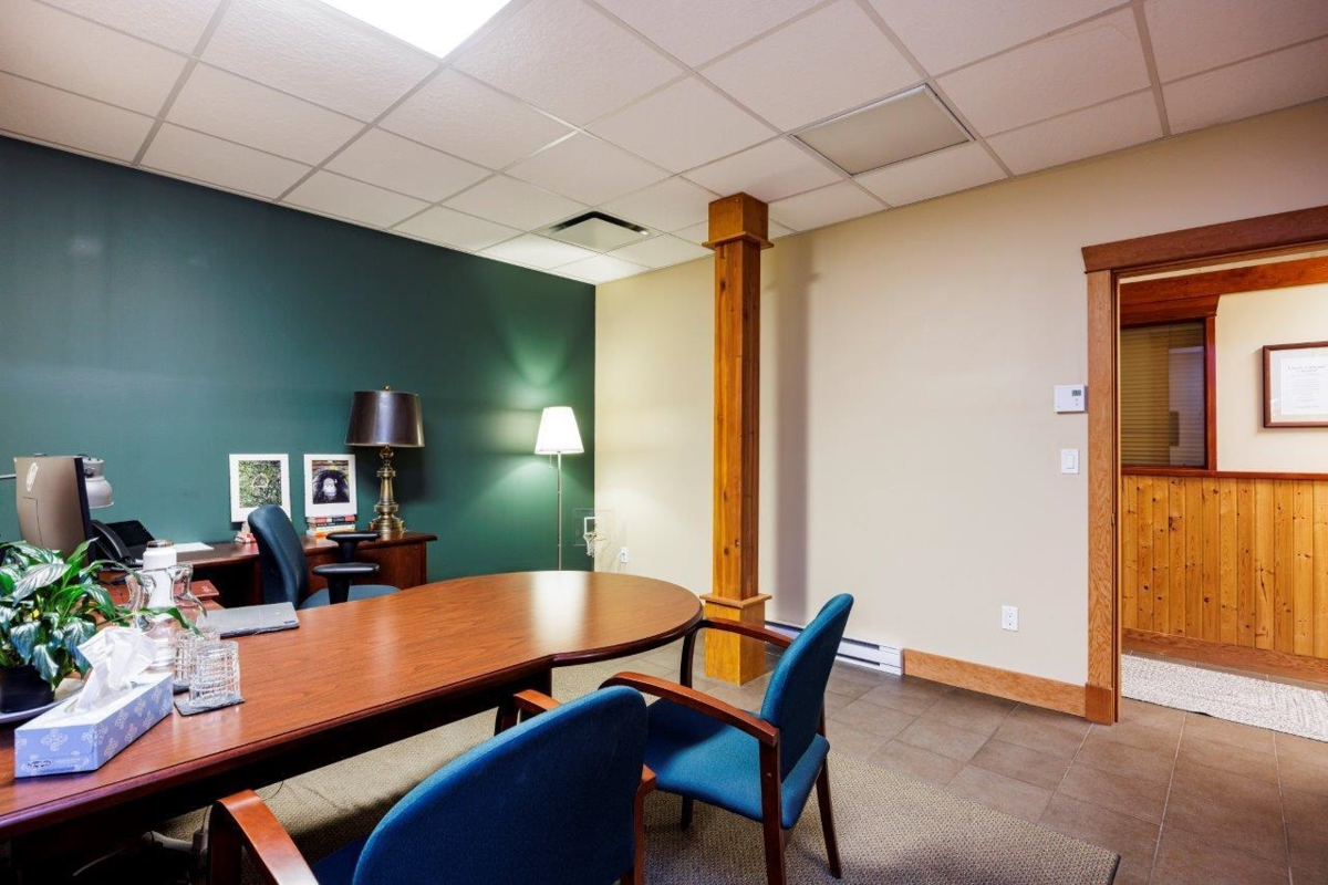 Hallway Photo of 475 Bowen Island Trunk Road, Bowen Island, BC