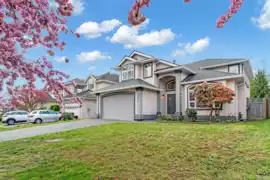15674 101a Avenue, Surrey, BC