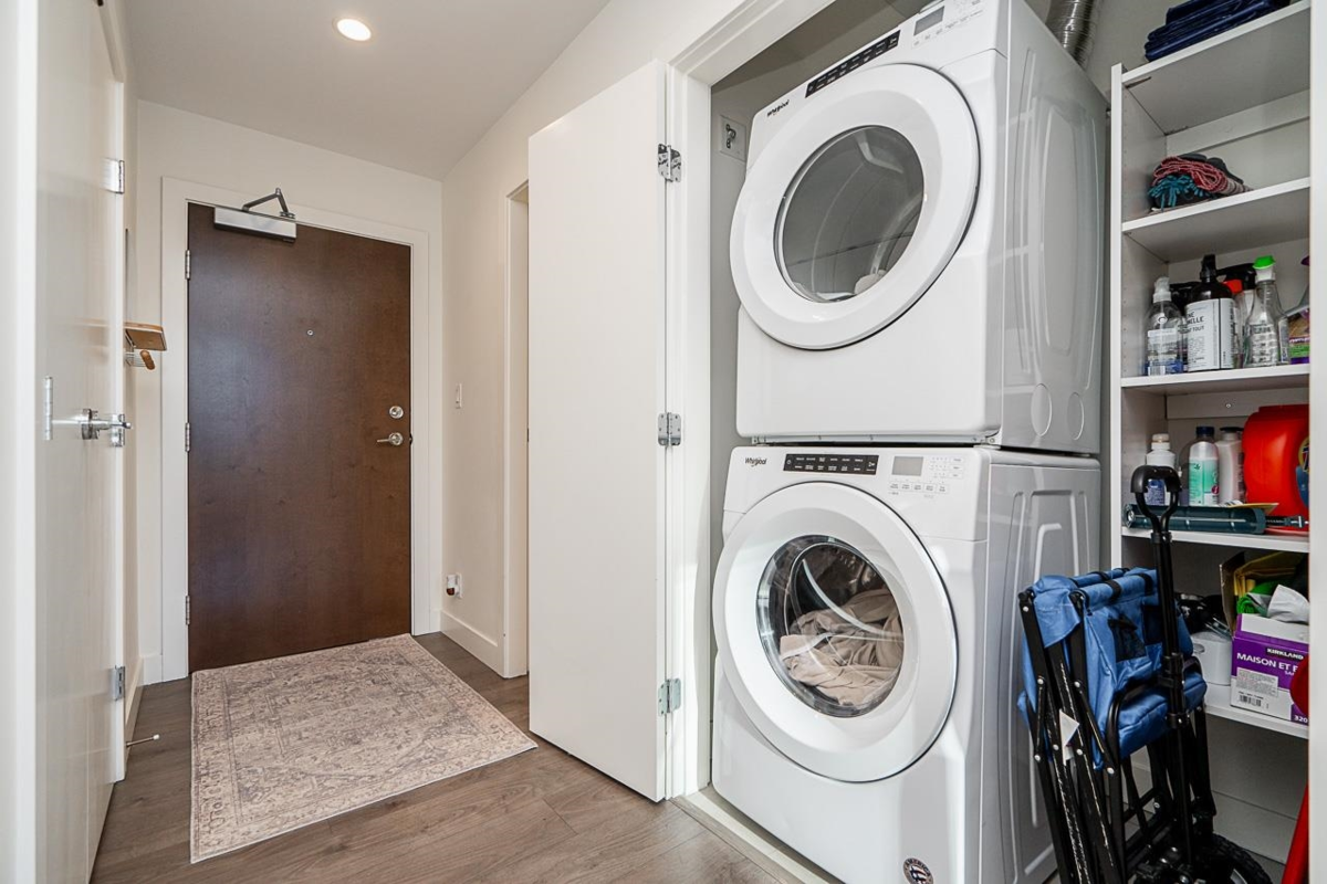 Staircase Photo of 707 4465 Juneau Street, Burnaby, BC