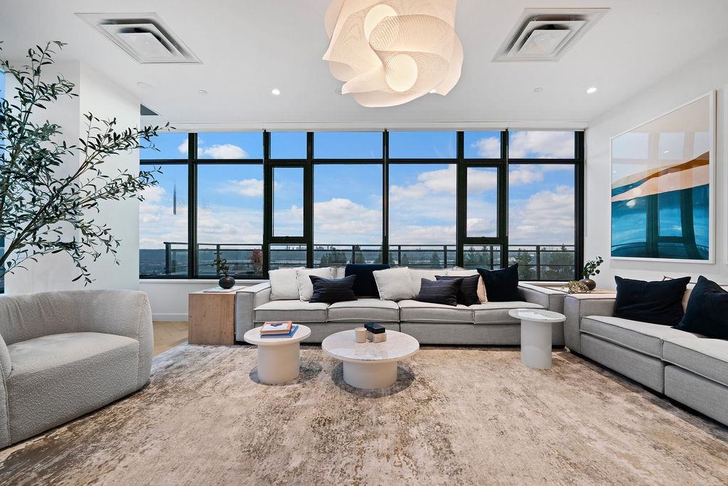 Basement Recreation Room Photo of 408 505 Nelson Street, Coquitlam, BC