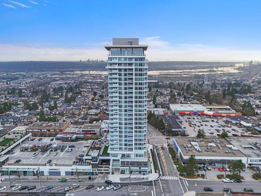 Front Yard Photo of 408 505 Nelson Street, Coquitlam, BC