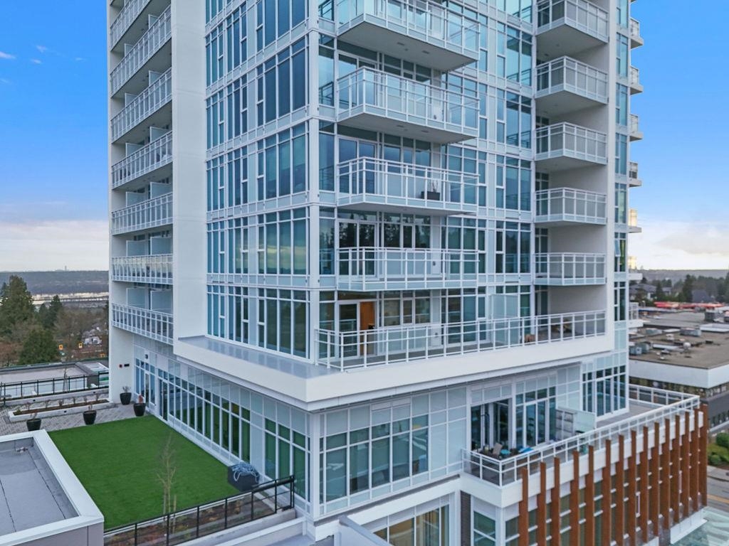 Garden / Landscaping Photo of 408 505 Nelson Street, Coquitlam, BC