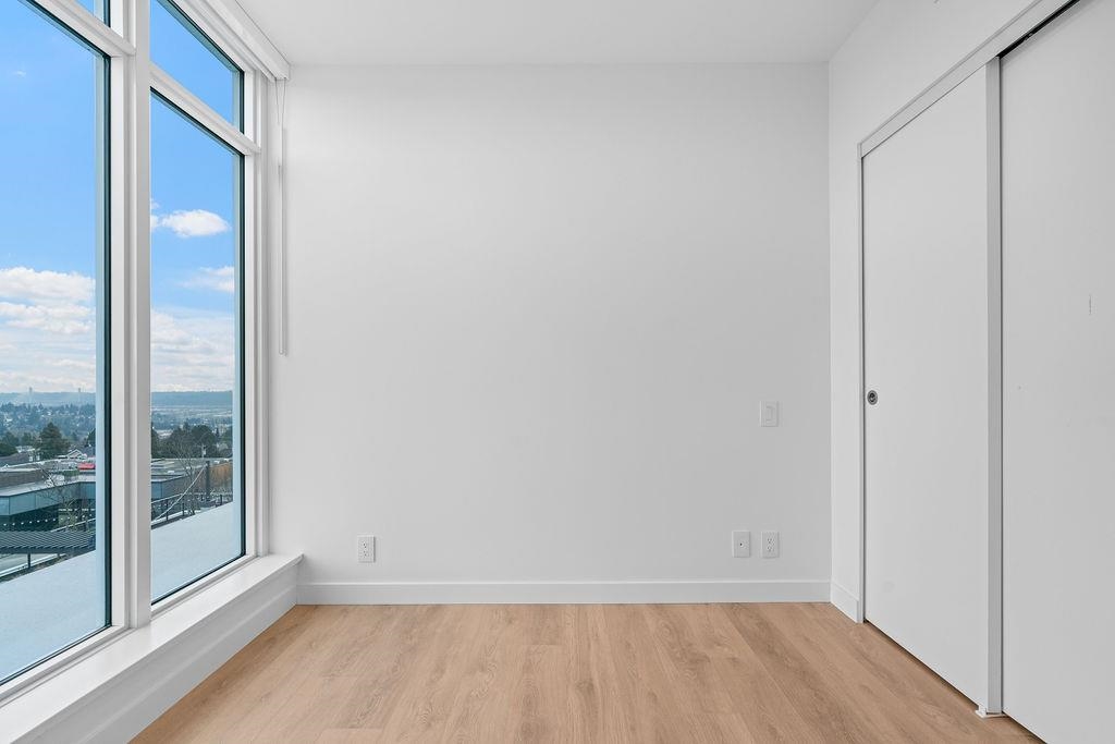 Guest Bathroom Photo of 408 505 Nelson Street, Coquitlam, BC