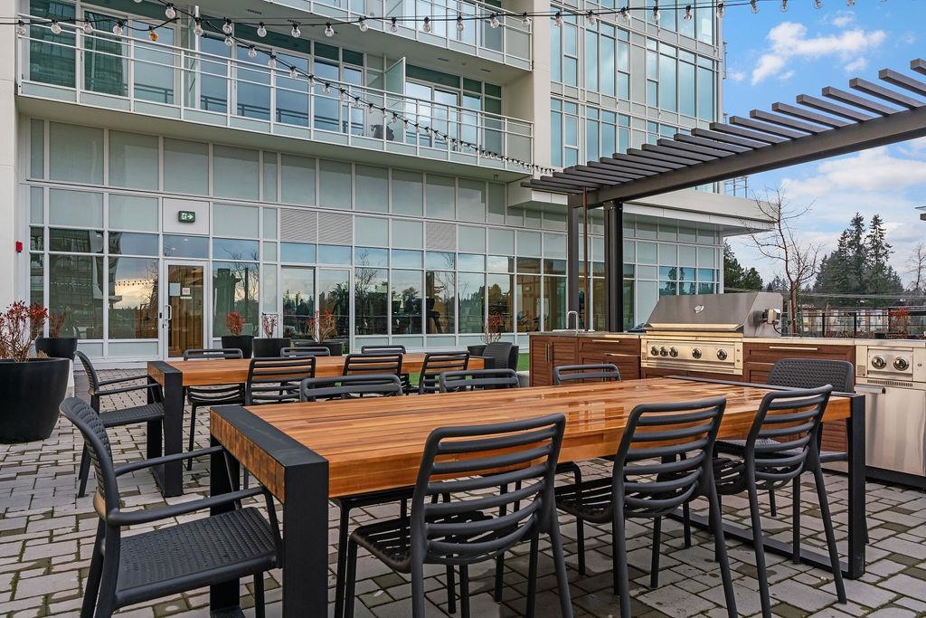 Hallway Photo of 408 505 Nelson Street, Coquitlam, BC