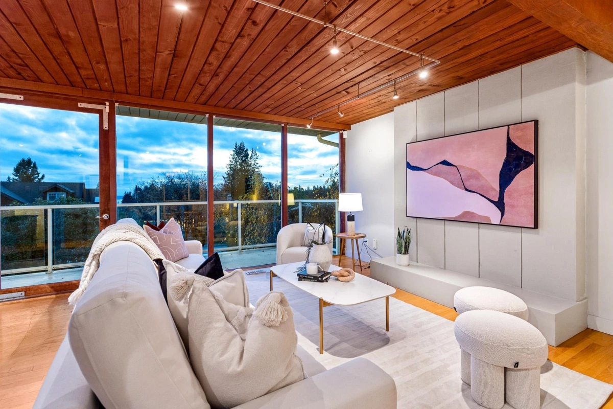 Garden / Landscaping Photo of 4150 Canterbury Crescent, North Vancouver, BC