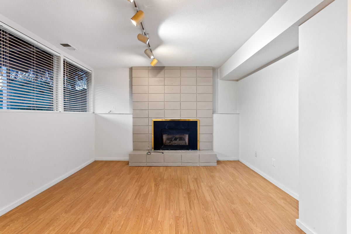 Hallway Photo of 4150 Canterbury Crescent, North Vancouver, BC