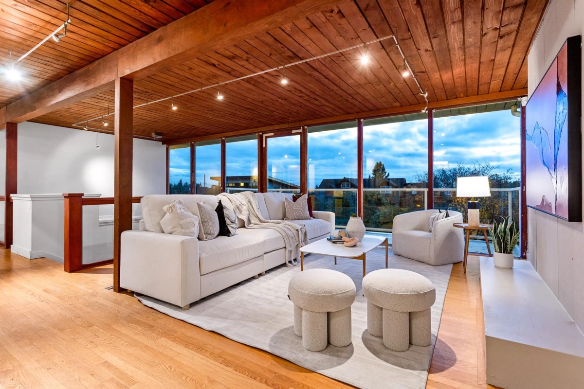 Hot Tub / Spa Photo of 4150 Canterbury Crescent, North Vancouver, BC