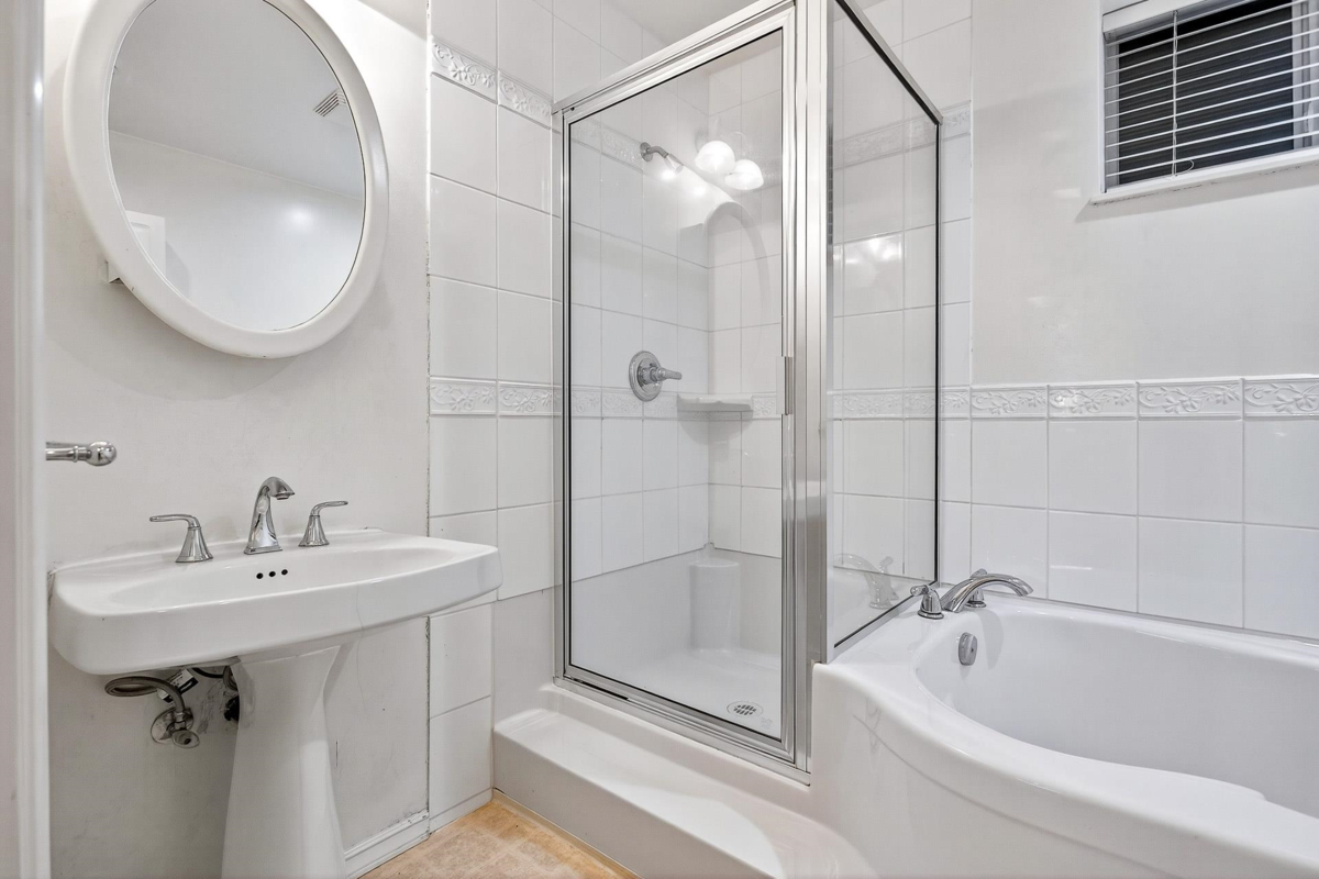 Outdoor Patio Photo of 4150 Canterbury Crescent, North Vancouver, BC