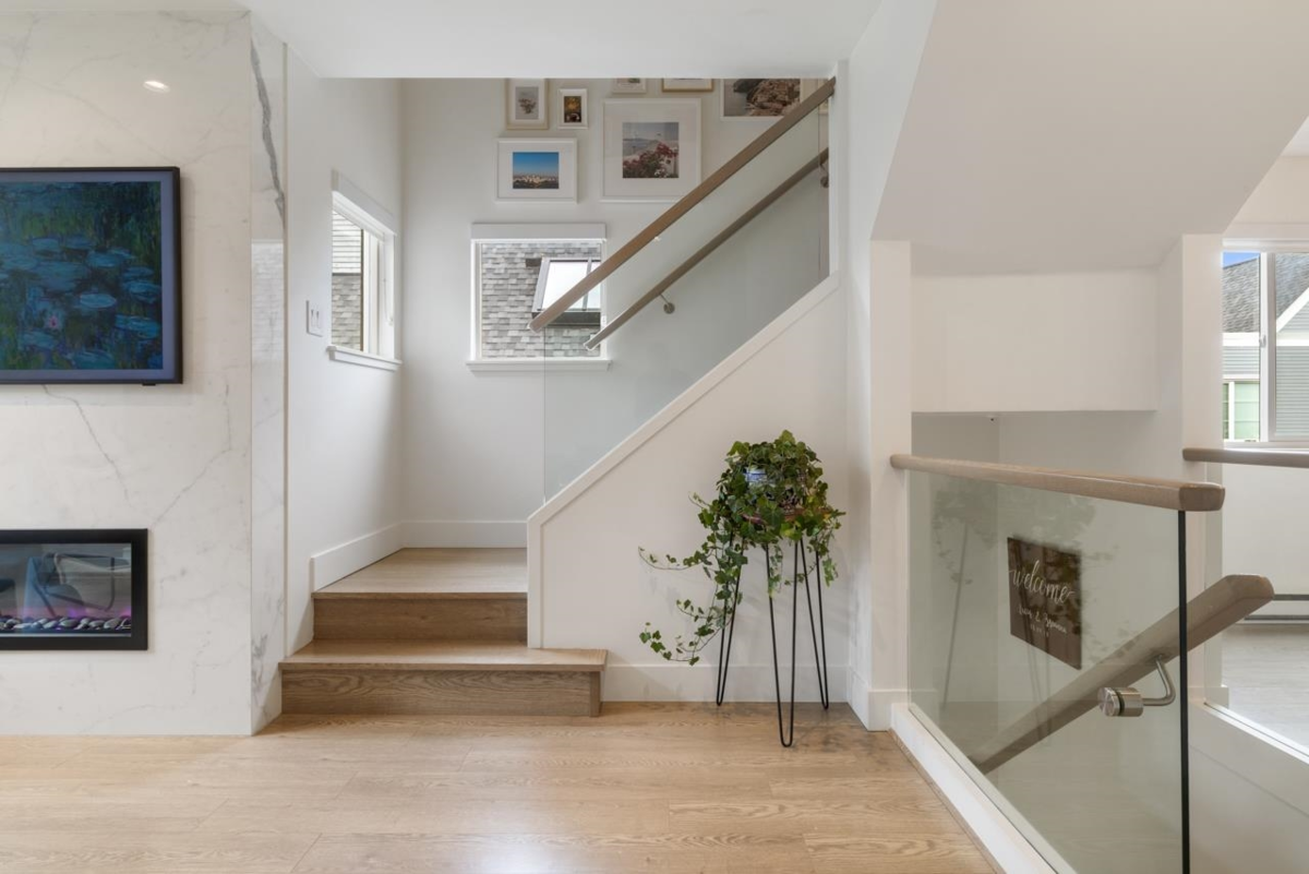 Bedroom 4 Photo of 308 755 W 15th Avenue, Vancouver, BC