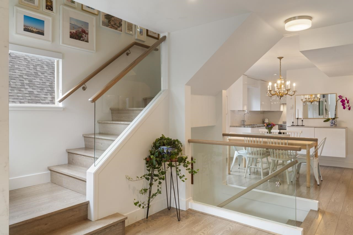 Guest Bathroom Photo of 308 755 W 15th Avenue, Vancouver, BC