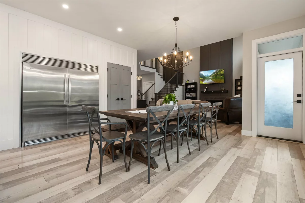 Kitchen Island Photo of 14 4550 Teskey Road, Chilliwack, BC